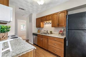 517 Aransas Drive - Photo 8