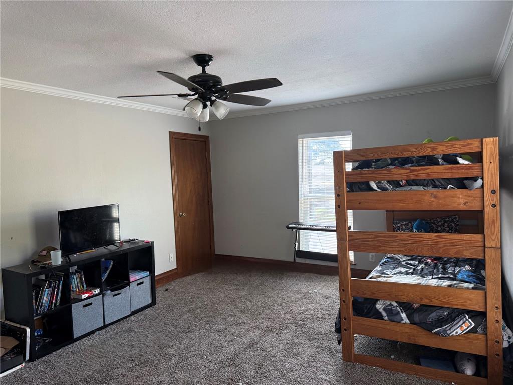 210 W Spring Street - Photo 15