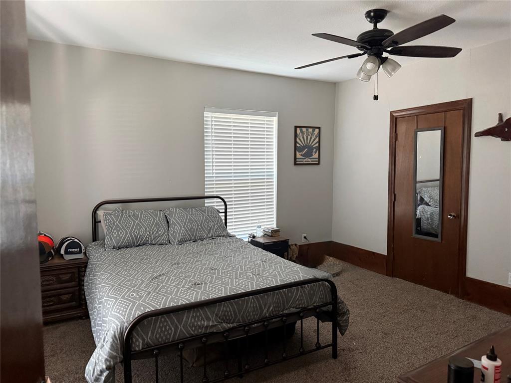 210 W Spring Street - Photo 6