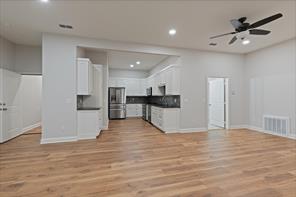 107 W Rusk - Photo 10
