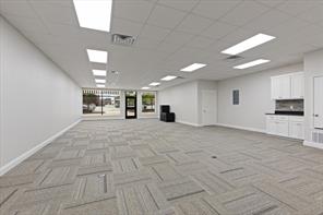 107 W Rusk - Photo 19