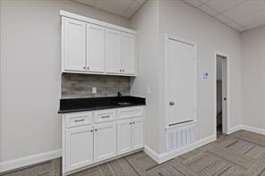107 W Rusk - Photo 20