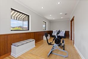 107 W Rusk - Photo 28