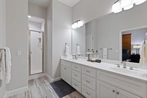 107 W Rusk - Photo 32