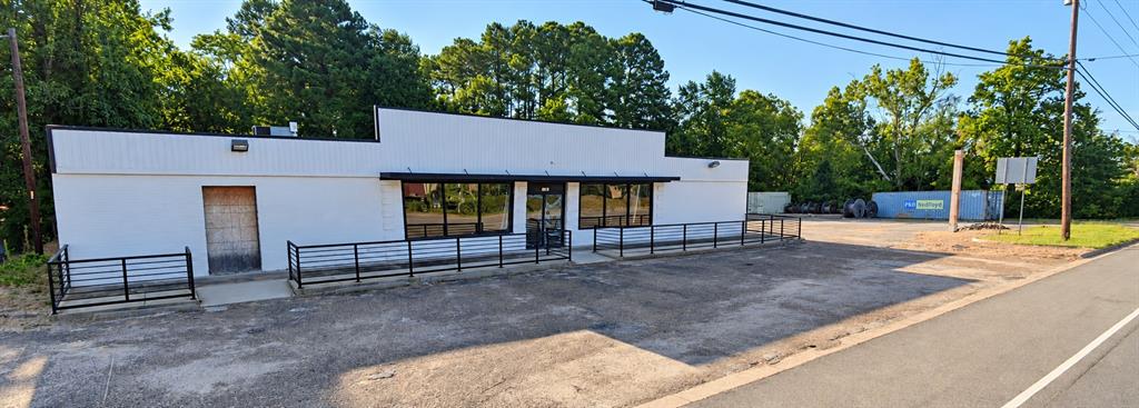 1150 N Beaulah Street - Photo 1