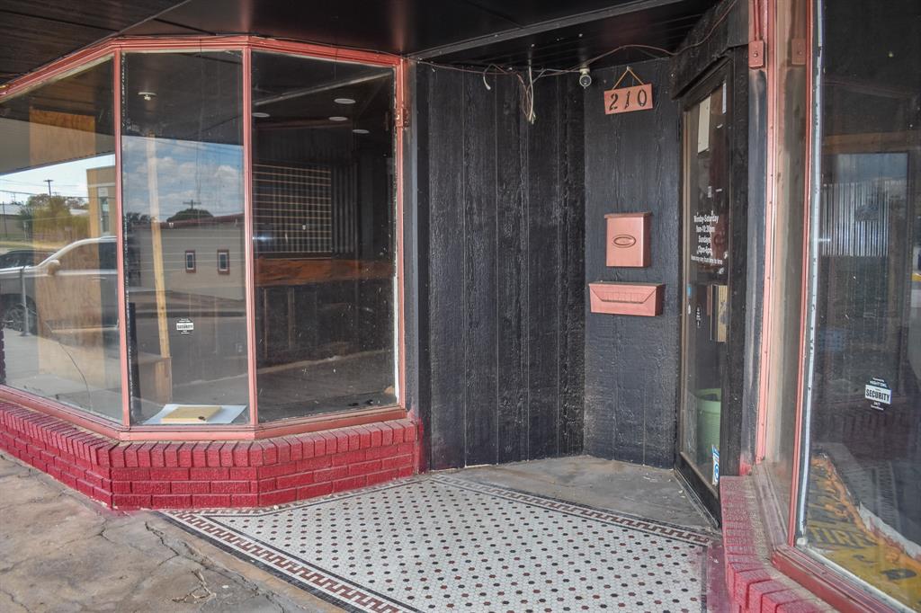 210 S Blackburn Street - Photo 3