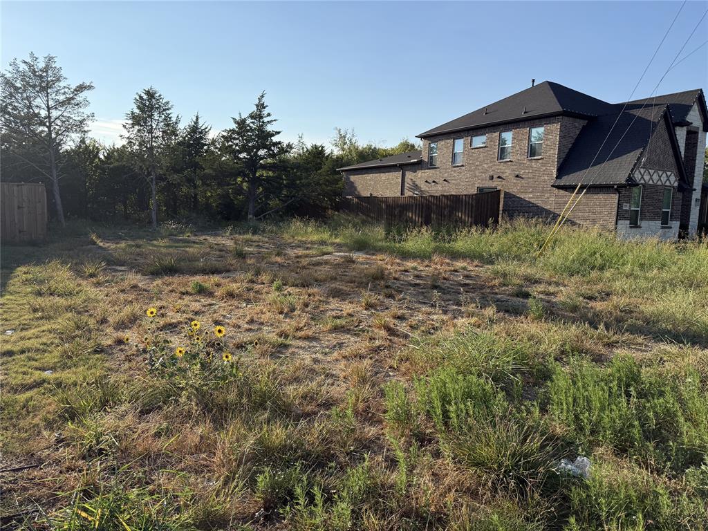 5910 Colorado Street - Photo 2