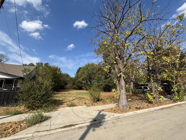 3133 Springview Avenue