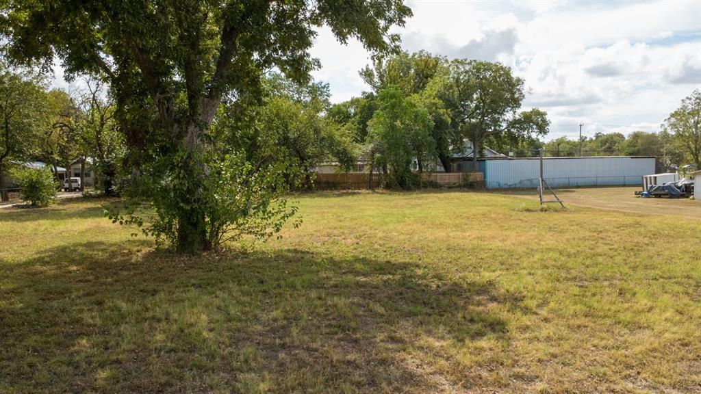 128 Columbia Street - Photo 2