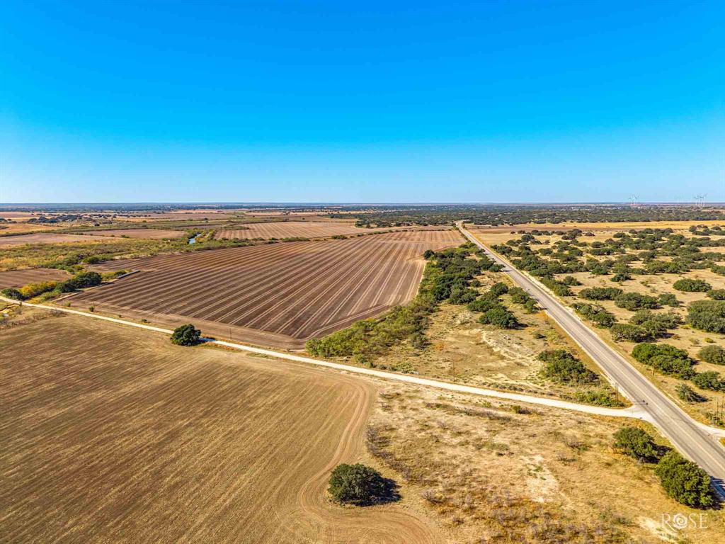 000 E Hwy 87 - Photo 35