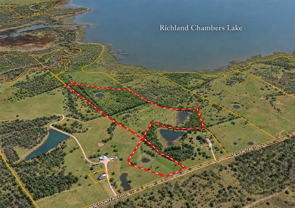 3337 SE County Road 1200 - Photo 1
