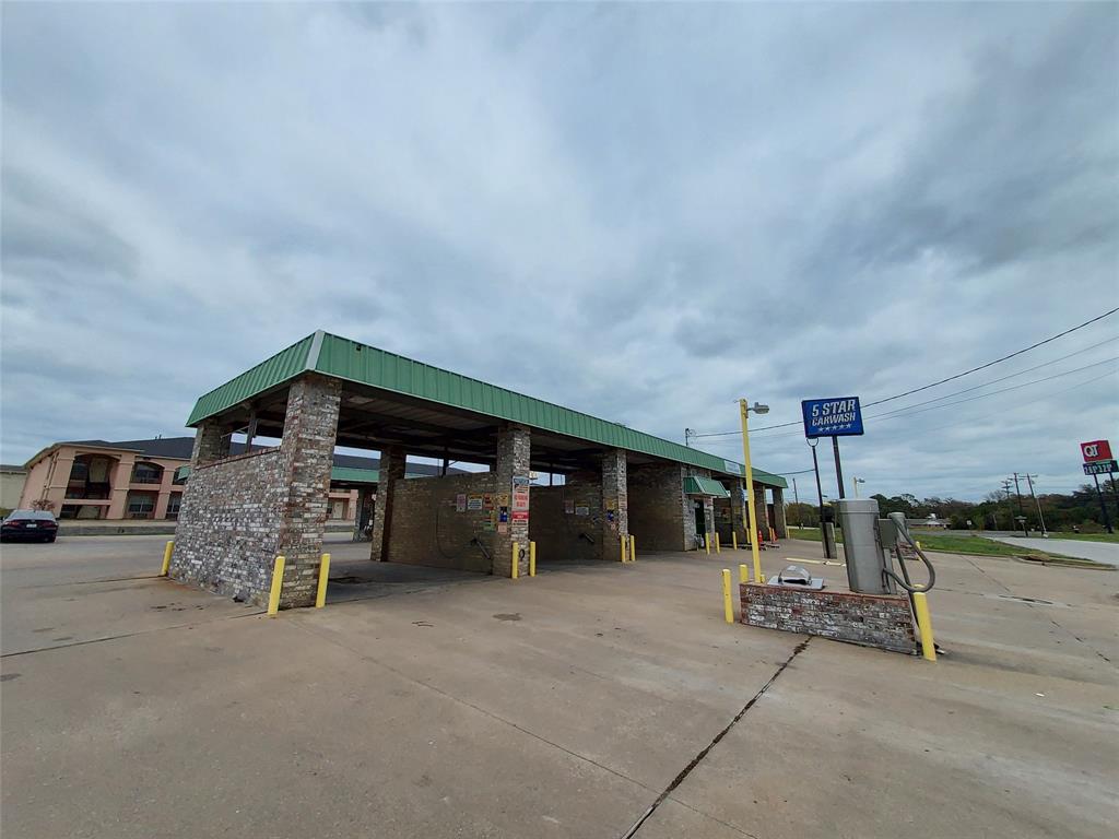 5000 Benton Street - Photo 2