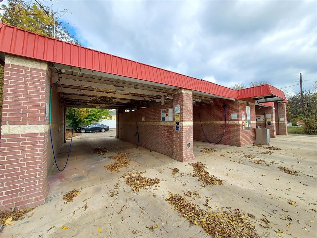1406 Live Oak Street - Photo 1