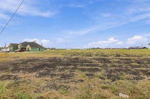 1935 County Road 2162 - Photo 3