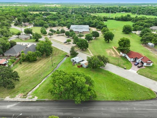 602 Trinity Street - Photo 1