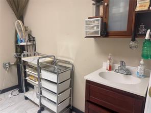 701 S Main Street - Photo 17