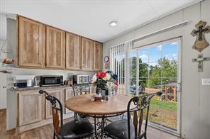 913 County Road 4232 - Photo 11