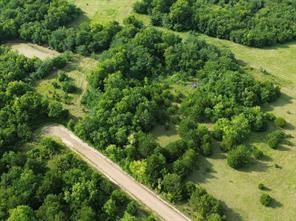 4081 FM 2736 - Photo 2