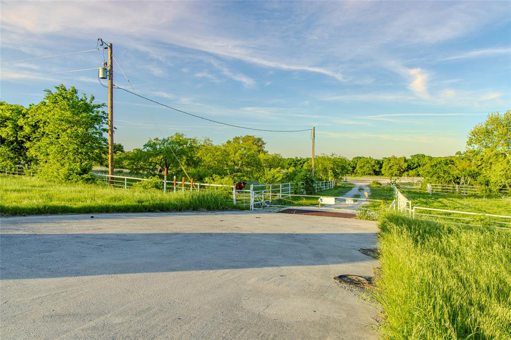 3790 N HWY 287 - Photo 29