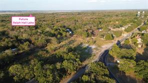 702 Bonham Street - Photo 4