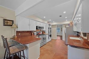 1609 Lakewood Drive - Photo 13