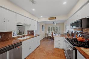 1609 Lakewood Drive - Photo 14