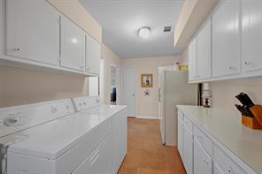 1609 Lakewood Drive - Photo 33