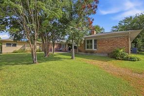 1609 Lakewood Drive - Photo 35