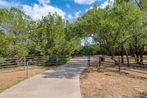 400 Hali Brooke Drive - Photo 4