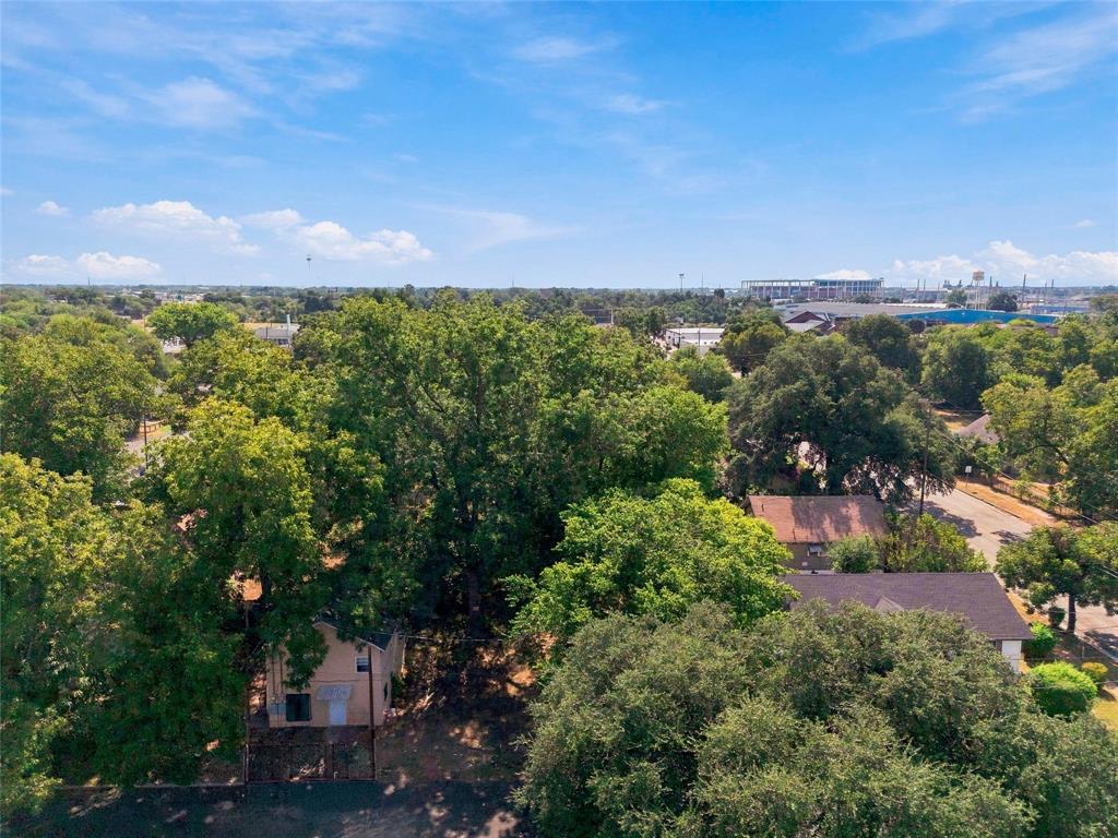 805 McKeen Street - Photo 11