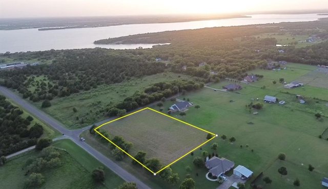 TBD Lakeview Drive