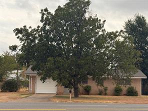 1339 Cherry Street - Photo 2