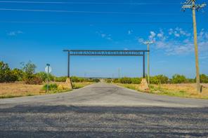 000 Hollow Drive - Photo 2