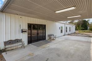 803 CHESTNUT Street - Photo 3