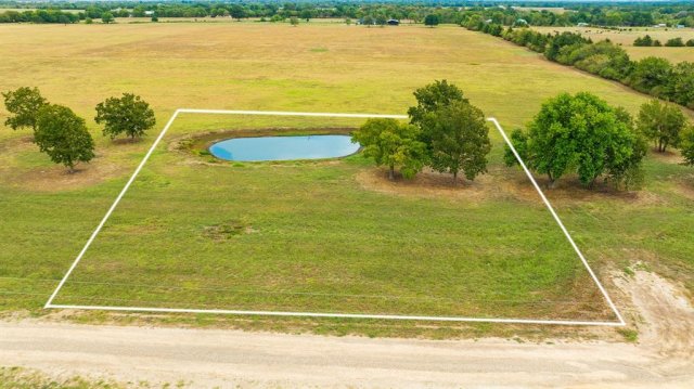 311 Private Road 33263