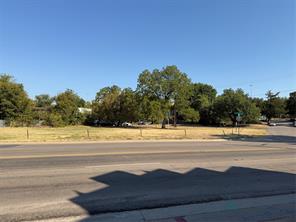 935 E Clarendon Drive - Photo 2