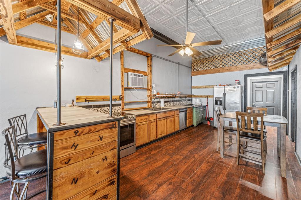 140 S Texas Street - Photo 21