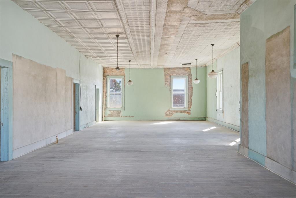 108 N Johnson - Photo 19