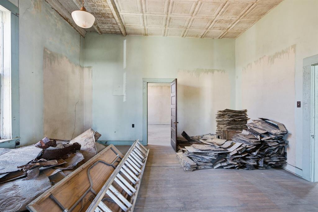 108 N Johnson - Photo 26