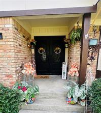 1308 Azalea Drive - Photo 2