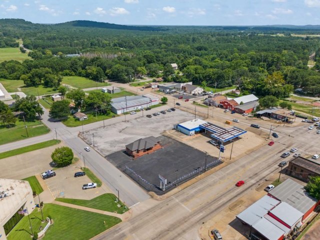 112 US Hwy 271