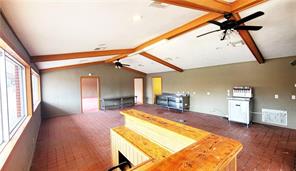 301 S Ellis Street - Photo 6