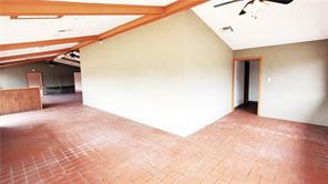 301 S Ellis Street - Photo 8
