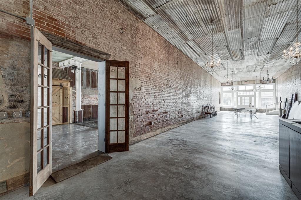 102 / 104 S Main Street - Photo 11