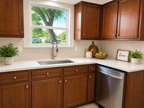 1502 Resistol Road - Photo 21