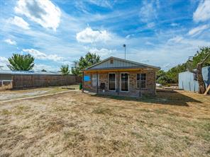 1576 E Highway 114 - Photo 4