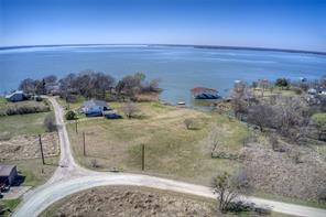 3892 Thunder Point Drive - Photo 2