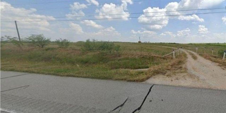 Tract 2 82 Highway - Photo 1
