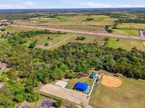 1105 N Interstate 45 - Photo 14