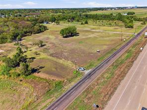 1105 N Interstate 45 - Photo 17
